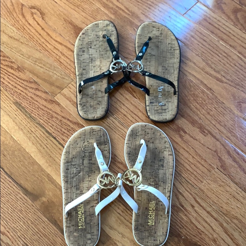 Michael Kors Flip Flops size 6